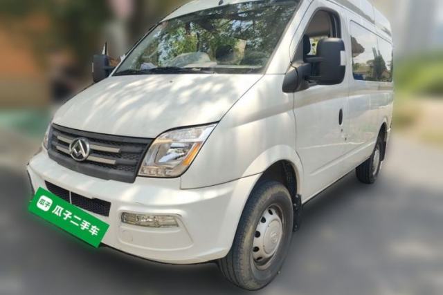 Used SAIC MAXUS Xintu V80 2023 2.0T AMT Classic Aoyuntong Short Wheelbase Mid-Roof 5/6-Seater