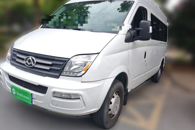 Used SAIC MAXUS Xintu V80 2023 2.0T Manual Classic Aoyuntong Long Wheelbase Mid-Height 6/7/8/9-Seater