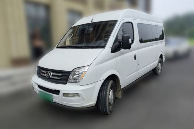 Używany SAIC MAXUS Xintu V80 2023 2.0T Manual Classic Aoyuntong Long Wheelbase Mid-Height 6/7/8/9-Seater