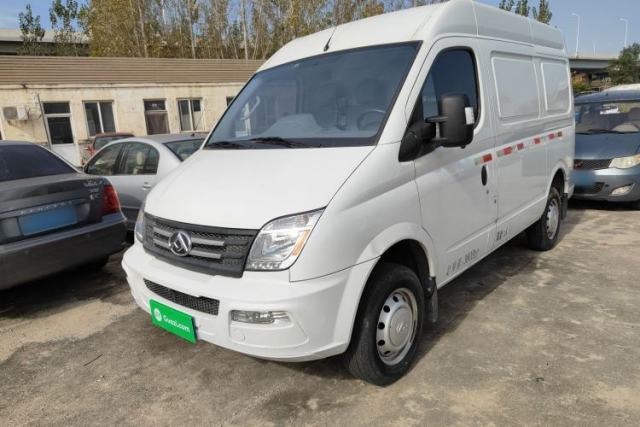 Used SAIC MAXUS Xintu V80 2023 2.0T Manual Classic City Delivery King Short Wheelbase Mid-Roof 3-Seater