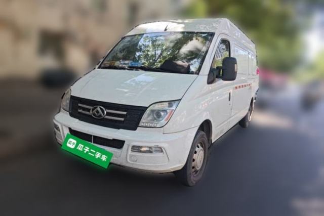 Used SAIC MAXUS Xintu V80 2023 2.0T Manual Classic City Delivery King Long Wheelbase Mid-Roof 3-Seater