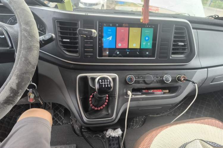 Used SAIC MAXUS Xintu V80  Audio And AC Panel