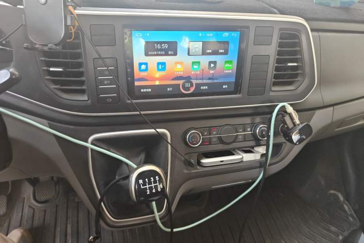 Used SAIC MAXUS Xintu V80  Audio And AC Panel
