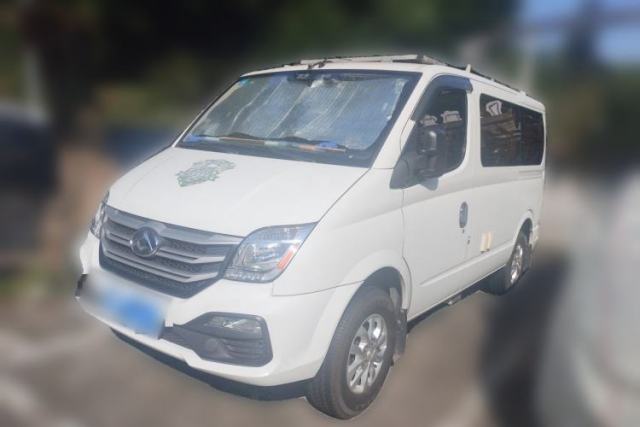 Used SAIC MAXUS Xintu V80 2023 2.0T AMT Classic Aoyuntong Short Wheelbase Ultra-Low Roof 5/6-Seater