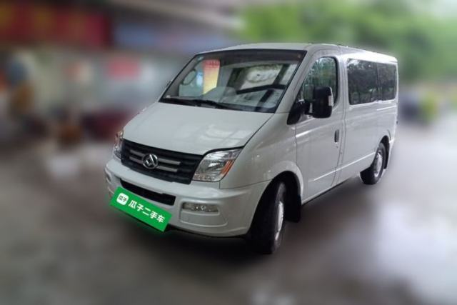 Used SAIC MAXUS Xintu V80 2023 2.0T AMT Classic Aoyuntong Short Wheelbase Mid-Roof 5/6-Seater