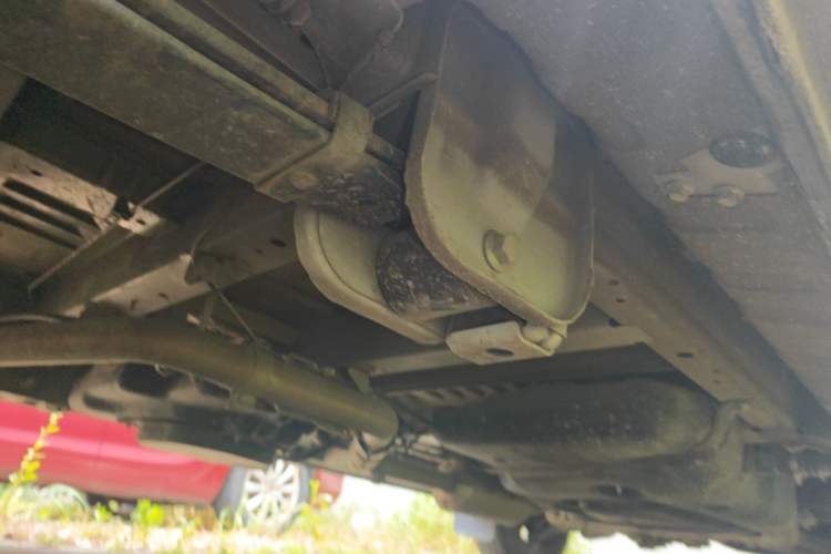 Used SAIC MAXUS Xintu V80  Chassis Rear Right