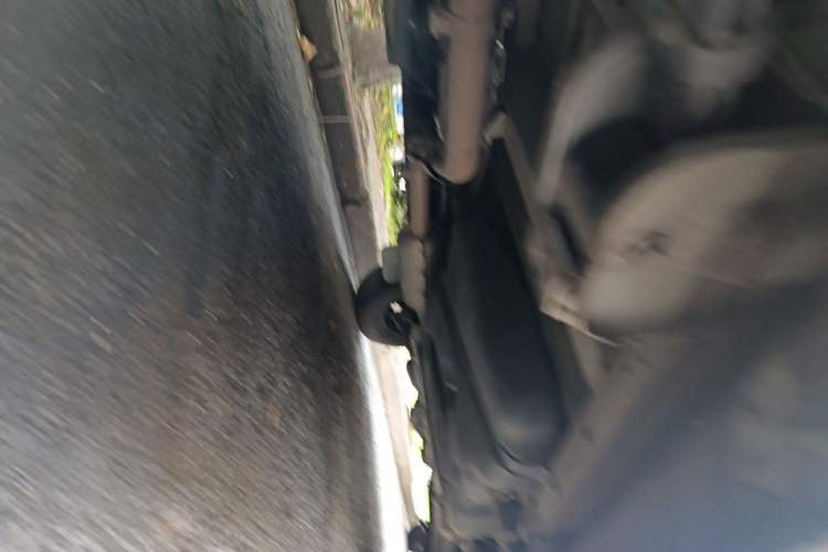 Used SAIC MAXUS Xintu V80  Chassis Rear Right