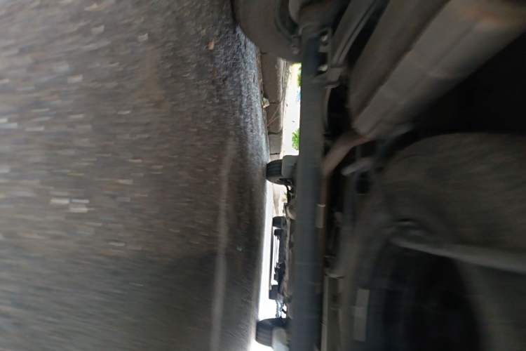 Used SAIC MAXUS Xintu V80  Chassis Rear