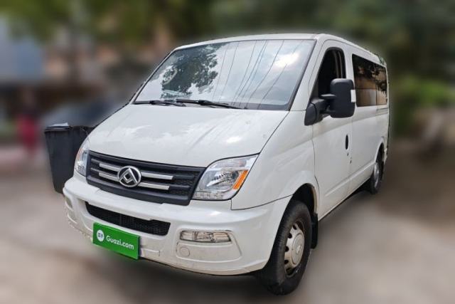 Used SAIC MAXUS Xintu V80 2023 2.0T AMT Classic Aoyuntong Short Wheelbase Ultra-Low Roof 5/6-Seater