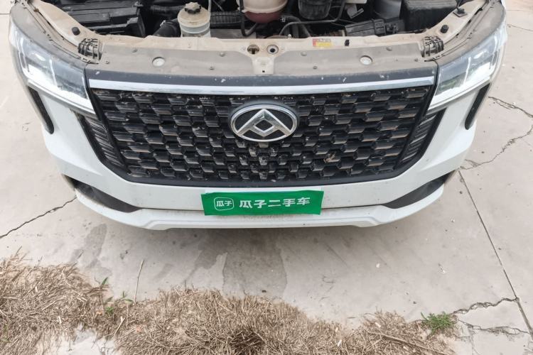 Used SAIC MAXUS Xintu V80  Engine Bay