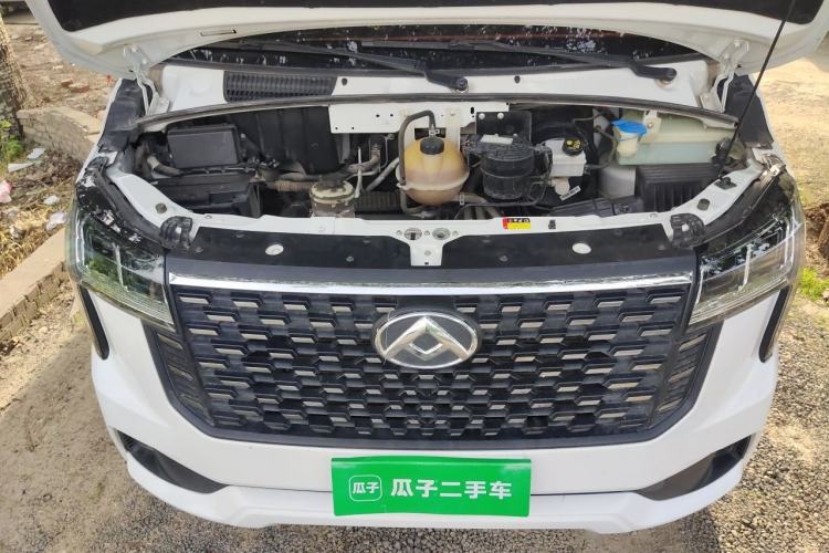 Used SAIC MAXUS Xintu V80  Engine Bay