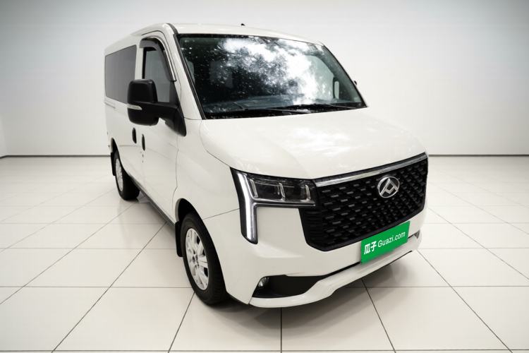 Used SAIC MAXUS Xintu V80 2023 2.0T Manual Classic Aoyuntong Short Wheelbase Ultra-Low Roof 5/6-Seater Exterior 2