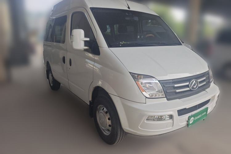 Used SAIC MAXUS Xintu V80 2023 2.0T Manual Classic Aoyuntong Power Version Short Wheelbase Mid-Height 5/6-Seater Exterior 2