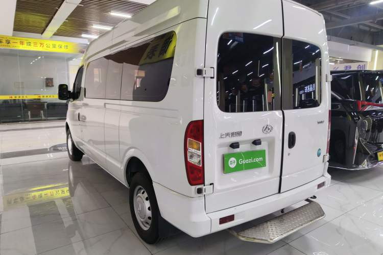 Used SAIC MAXUS Xintu V80 2023 2.0T Manual Classic Aoyuntong Long Wheelbase Mid-Height 6/7/8/9-Seater Exterior 2