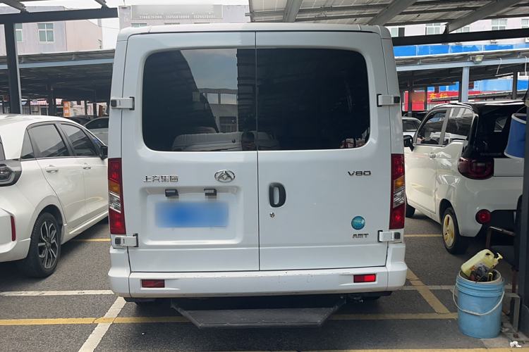 Used SAIC MAXUS Xintu V80 2023 2.0T AMT Classic Aoyuntong Short Wheelbase Ultra-Low Roof 5/6-Seater Exterior 4