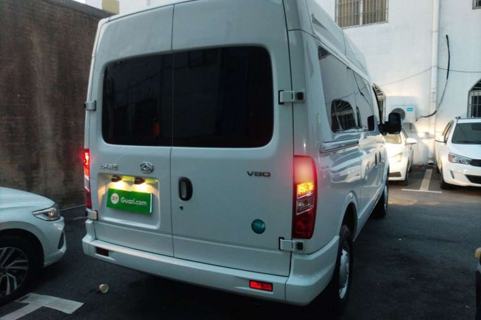 Used SAIC MAXUS Xintu V80 2023 2.0T Manual Classic Aoyuntong Short Wheelbase Mid-Roof 5/6-Seater Exterior 5