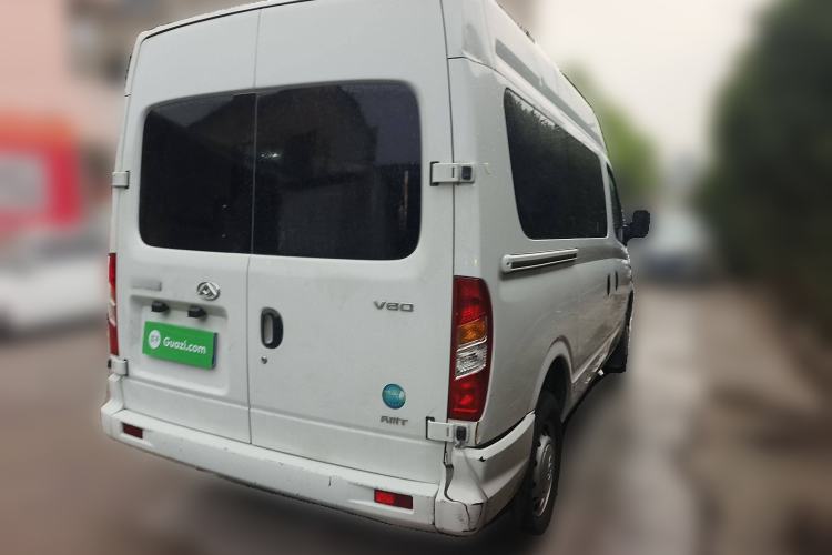 Used SAIC MAXUS Xintu V80 2023 2.0T AMT Classic Aoyuntong Short Wheelbase Mid-Roof 5/6-Seater Exterior 5