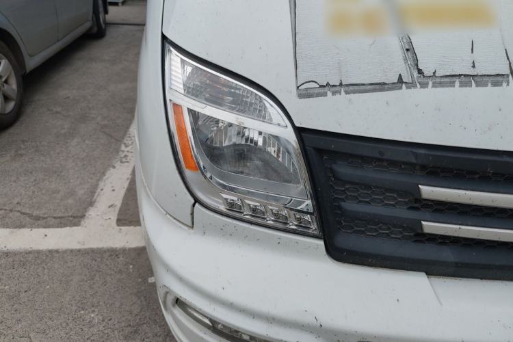 Used SAIC MAXUS Xintu V80 2023 2.0T Manual Classic Aoyuntong Long Wheelbase Mid-Height 6/7/8/9-Seater Exterior 6