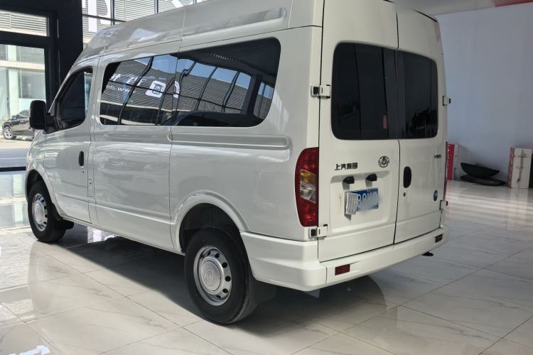 Used SAIC MAXUS Xintu V80 2023 2.0T Manual Classic Aoyuntong Short Wheelbase Mid-Roof 5/6-Seater Exterior 9
