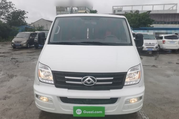 Used SAIC MAXUS Xintu V80 2023 2.0T Manual Classic Aoyuntong Long Wheelbase Ultra-Low Roof 6/7/8/9-Seater Front