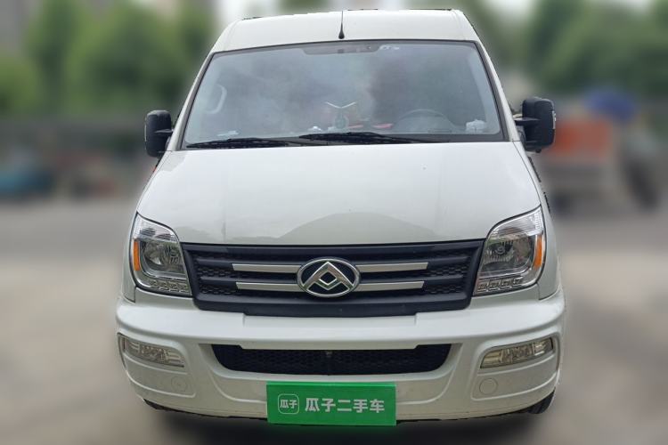 Used SAIC MAXUS Xintu V80 2023 2.0T Manual Classic Aoyuntong Long Wheelbase Mid-Height 6/7/8/9-Seater Front