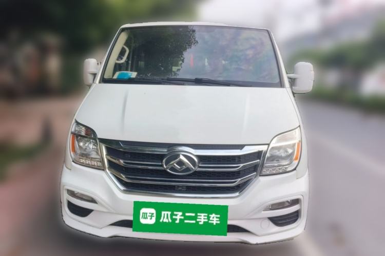 Used SAIC MAXUS Xintu V80 2023 2.0T AMT Classic Aoyuntong Power Version Short Wheelbase Ultra-Low Roof 5/6-Seater Front