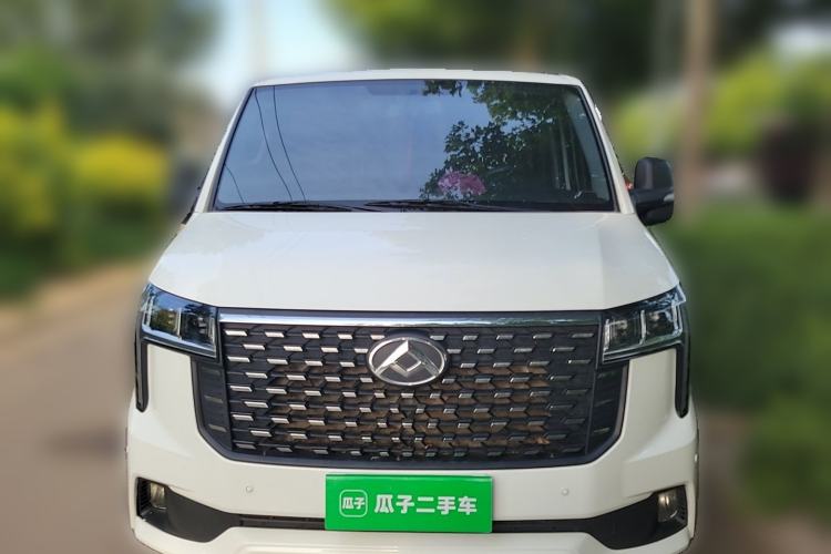 Used SAIC MAXUS Xintu V80 2023 2.0T Manual Classic Aoyuntong Short Wheelbase Ultra-Low Roof 5/6-Seater Front