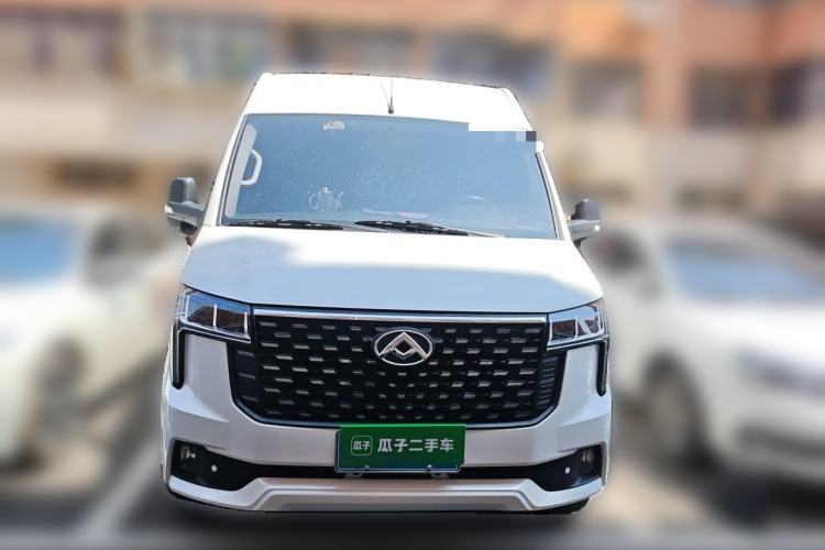 Used SAIC MAXUS Xintu V80 2023 2.0T Manual Classic Aoyuntong Long Wheelbase Mid-Height 6/7/8/9-Seater Front