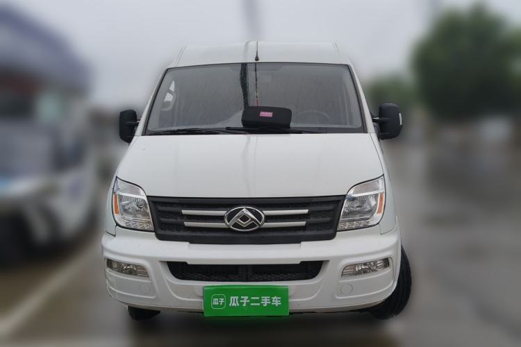 Used SAIC MAXUS Xintu V80 2023 2.0T Manual Classic Aoyuntong Short Wheelbase Ultra-Low Roof 5/6-Seater Front