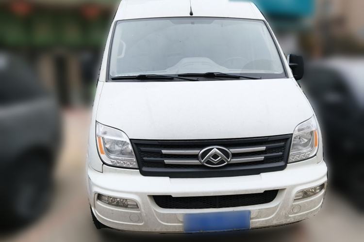 Used SAIC MAXUS Xintu V80 2023 2.0T AMT Classic City Distribution King Short Wheelbase Mid-Roof 3-Seater Front