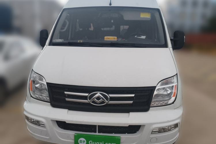 Used SAIC MAXUS Xintu V80 2023 2.0T Manual Classic Aoyuntong Long Wheelbase Mid-Height 6/7/8/9-Seater Front