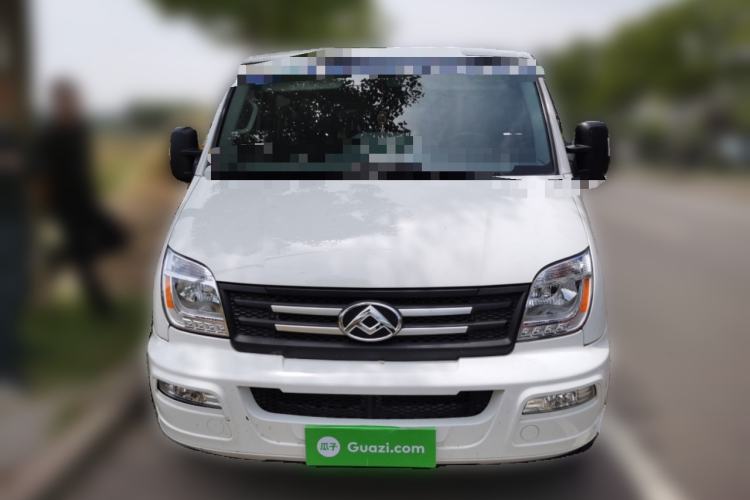 Used SAIC MAXUS Xintu V80 2023 2.0T Manual Classic Aoyuntong Short Wheelbase Ultra-Low Roof 5/6-Seater Front
