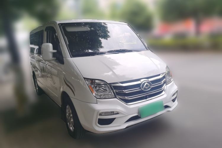 Used SAIC MAXUS Xintu V80 2023 2.0T AMT Classic Aoyuntong Short Wheelbase Ultra-Low Roof 5/6-Seater Front Right 45 Deg