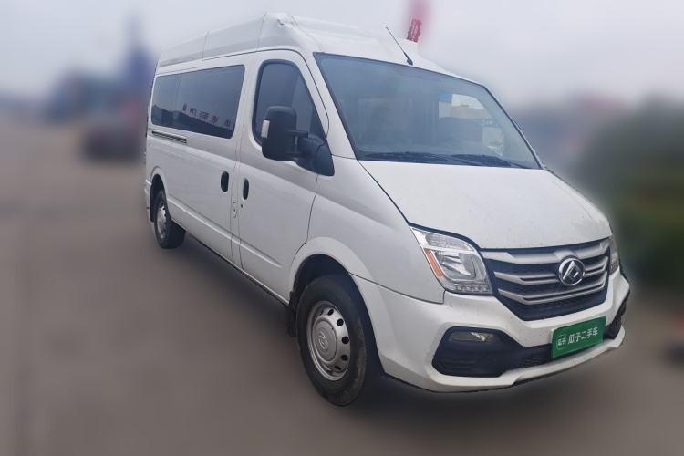 Used SAIC MAXUS Xintu V80 2023 2.0T Manual Classic Aoyuntong Long Wheelbase Mid-Height 6/7/8/9-Seater Front Right 45 Deg