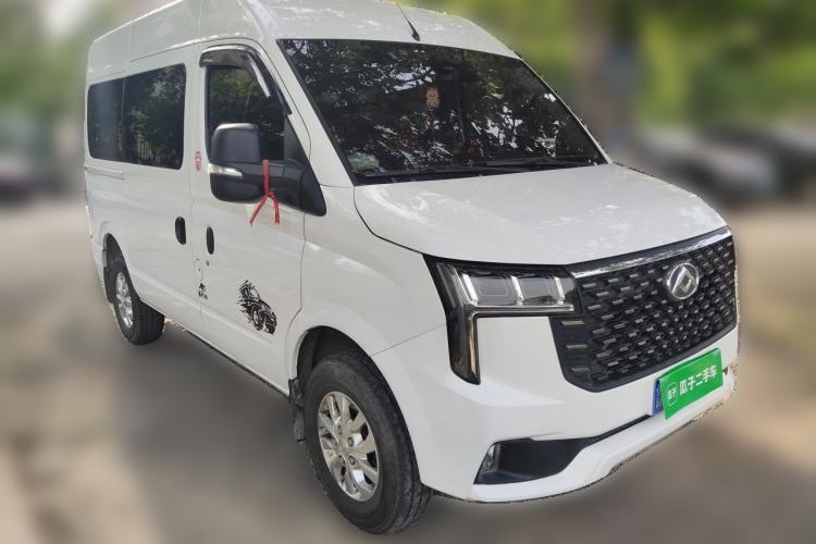 Used SAIC MAXUS Xintu V80  Front Right 45 Deg