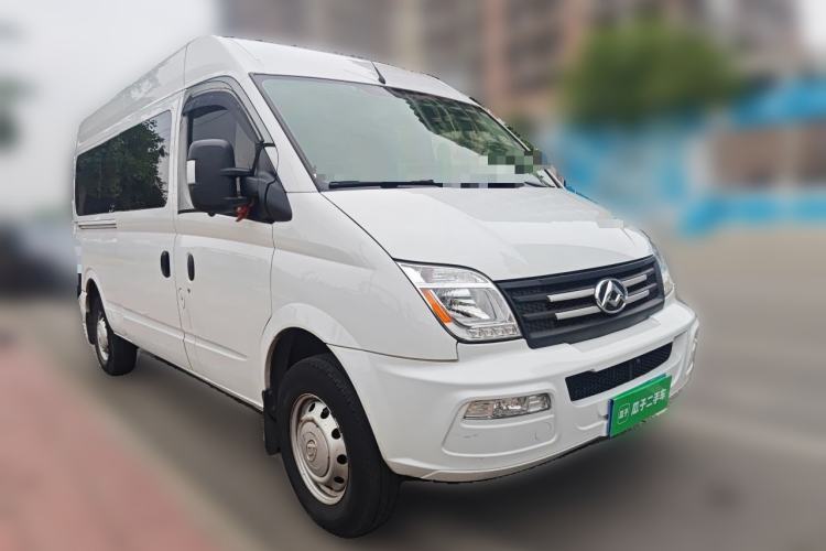 Used SAIC MAXUS Xintu V80 2023 2.0T Manual Classic Aoyuntong Long Wheelbase Mid-Height 6/7/8/9-Seater Front Right 45 Deg