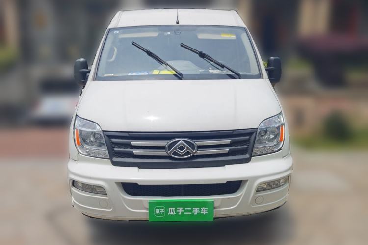Used SAIC MAXUS Xintu V80  Front