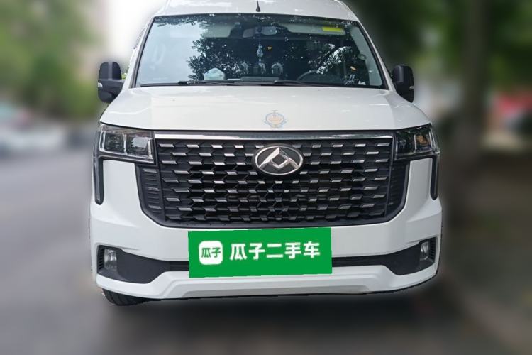 Used SAIC MAXUS Xintu V80  Front