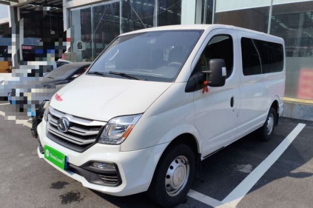 Used SAIC MAXUS Xintu V80 2023 2.0T Manual Classic Aoyuntong Short Wheelbase Ultra-Low Roof 5/6-Seater