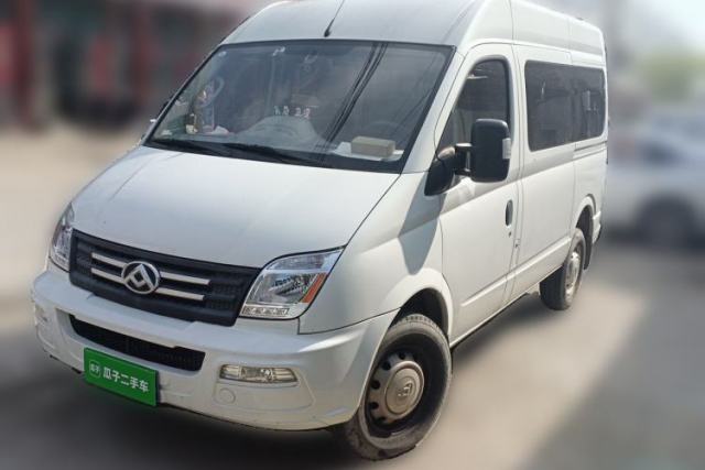 Used SAIC MAXUS Xintu V80 2023 2.0T Manual Classic Aoyuntong Short Wheelbase Mid-Roof 5/6-Seater