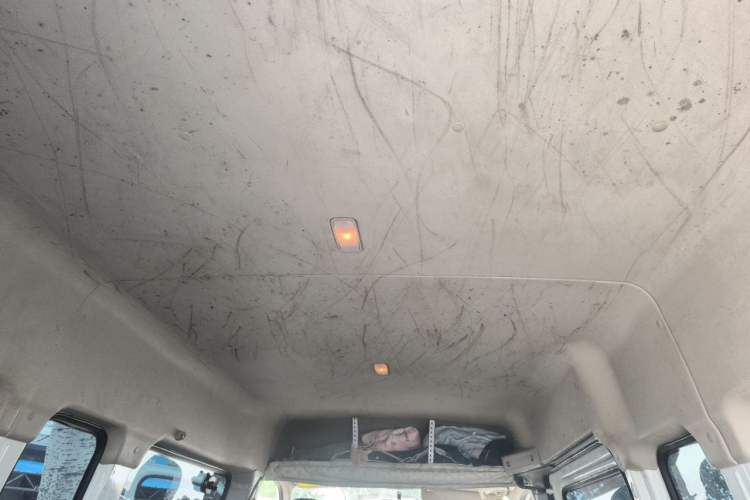 Used SAIC MAXUS Xintu V80  Headliner