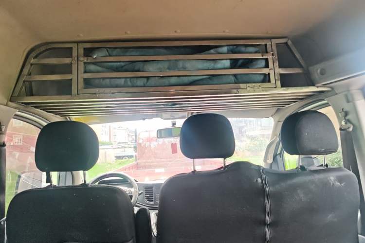 Used SAIC MAXUS Xintu V80 2023 2.0T Manual Classic Aoyuntong Long Wheelbase Mid-Height 6/7/8/9-Seater Headliner