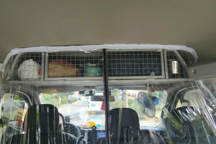 Used SAIC MAXUS Xintu V80 2023 2.0T Manual Classic Aoyuntong Long Wheelbase Mid-Height 6/7/8/9-Seater Headliner