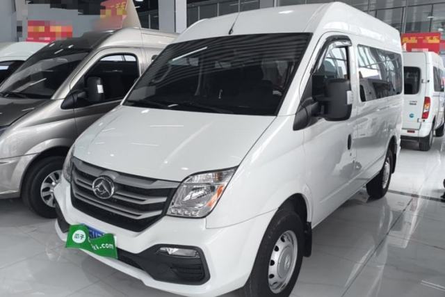 Used SAIC MAXUS Xintu V80 2023 2.0T AMT Classic Aoyuntong Short Wheelbase Mid-Roof 5/6-Seater