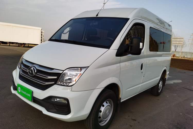 Ojetý SAIC MAXUS Xintu V80 2023 2.0T Manual Classic Aoyuntong Short Wheelbase Mid-Roof 5/6-Seater Guazi used car, China used car export, Used car for sale, Used  cars, Cheapest cars for sale