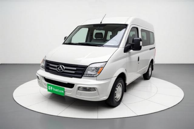 Ojetý SAIC MAXUS Xintu V80 2023 2.0T Manual Classic Aoyuntong Short Wheelbase Mid-Roof 5/6-Seater