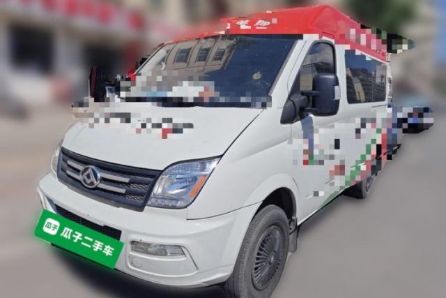 Ojetý SAIC MAXUS Xintu V80 2023 2.0T Manual Classic Aoyuntong Short Wheelbase Ultra-Low Roof 5/6-Seater