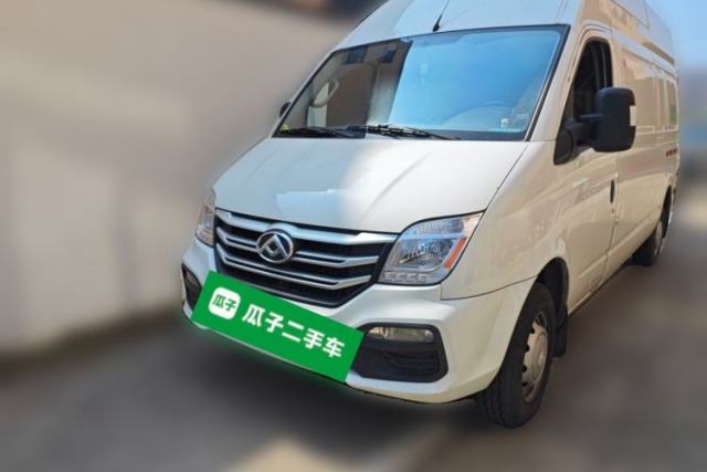 Used SAIC MAXUS Xintu V80 2023 2.0T Manual Classic City Delivery King Long Wheelbase High Roof 3 Seats