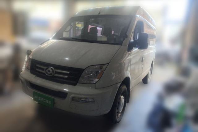 Used SAIC MAXUS Xintu V80 2023 2.0T Manual Classic Aoyuntong Short Wheelbase Mid-Roof 5/6-Seater