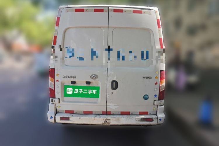 Used SAIC MAXUS Xintu V80 2023 2.0T Manual Classic City Delivery King Long Wheelbase Mid-Roof 3-Seater Rear